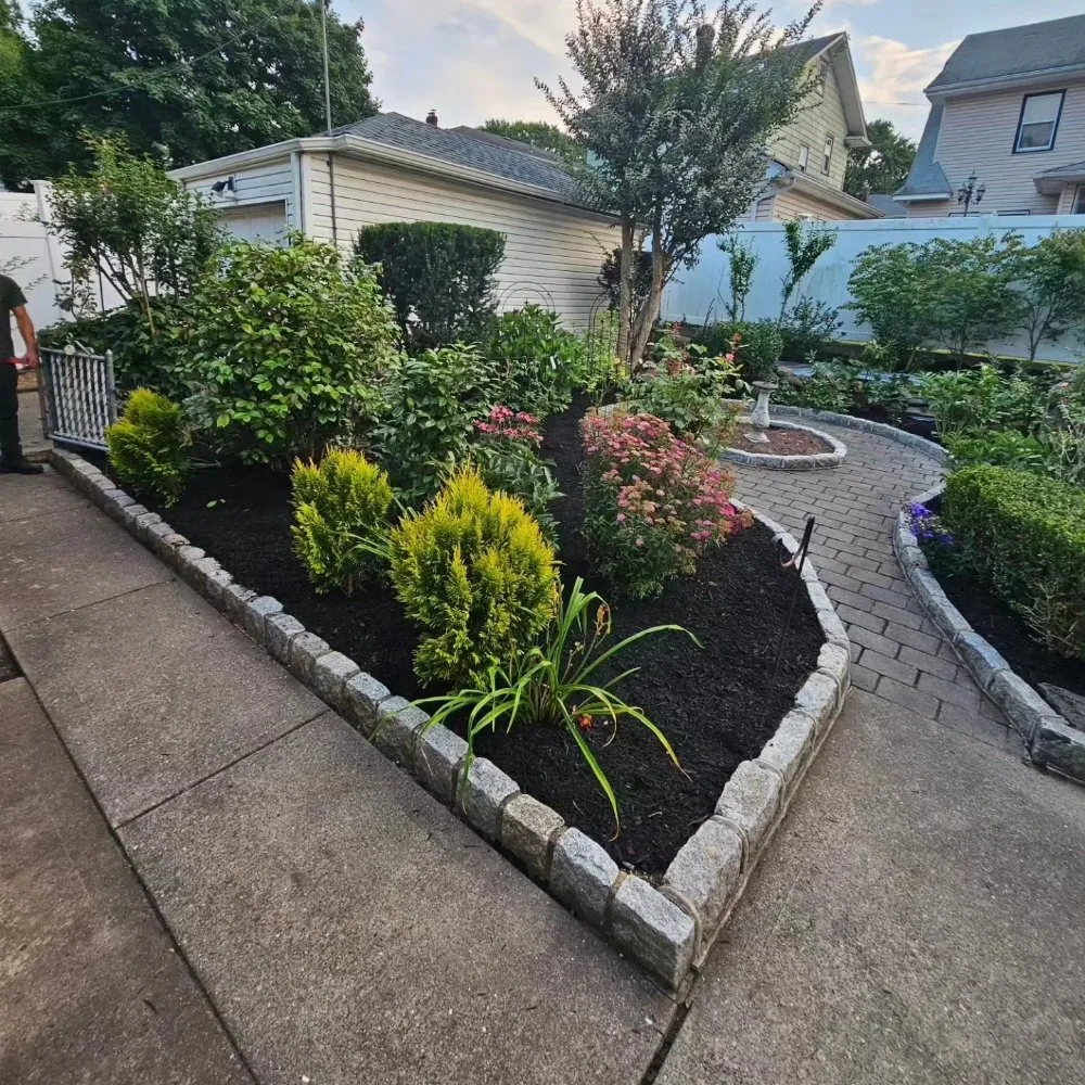 Affordable yard cleanup service in Staten Island, NY by Brothers & lawns landscaping and maintenance