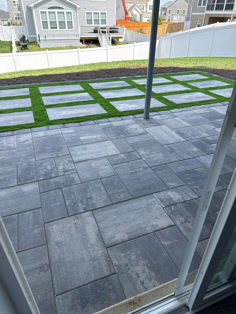 Top-rated residential landscaping in Fredericksburg, VA - Brothers and Sons Hardscaping