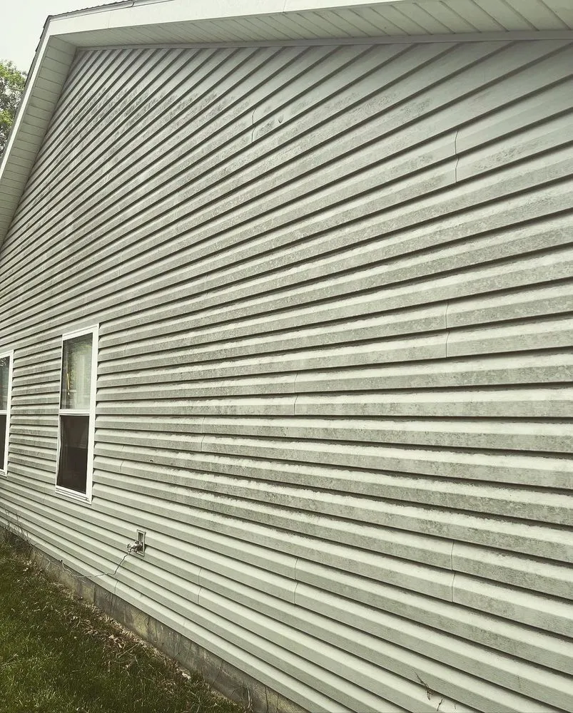 Trusted yard cleanup service for homes in Belton, MO by Brothers Elite Power Wash