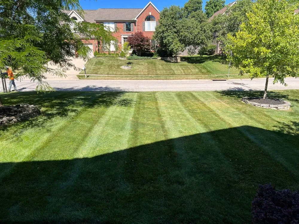 Affordable lawn mowing service experts serving West Carrollton City, OH - Brothers Finest Cuts And Property Maintenance