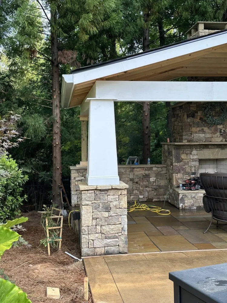 Local yard cleanup service in Powder Springs, GA - Brothers General Contracting and Landscaping