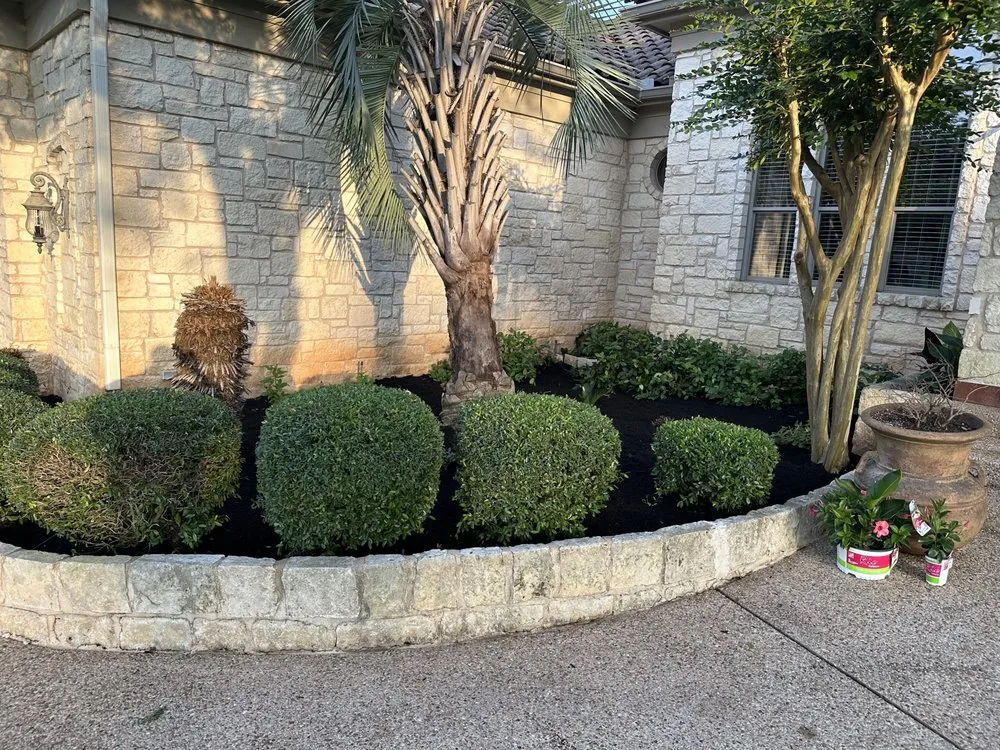 Professional landscaping services in Bee Cave, TX - Brothers Gomez Lawn Care Service