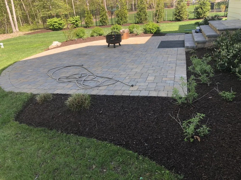 Custom yard maintenance for beautiful yards across Annapolis, MD - Brothers Hardscaping