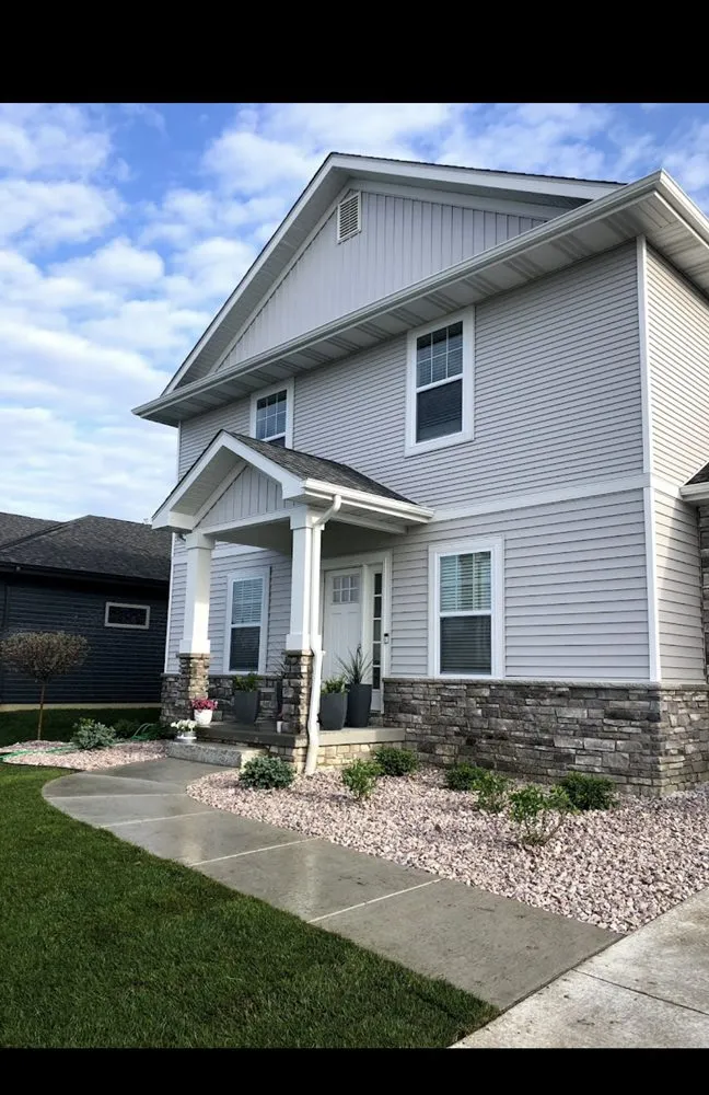 Affordable landscape installation with custom design in Evanston, IL by Brothers in lawn