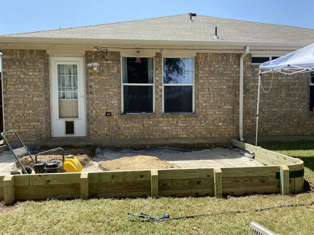 Affordable yard maintenance with custom design in Euless, TX by Brothers Landscape Services