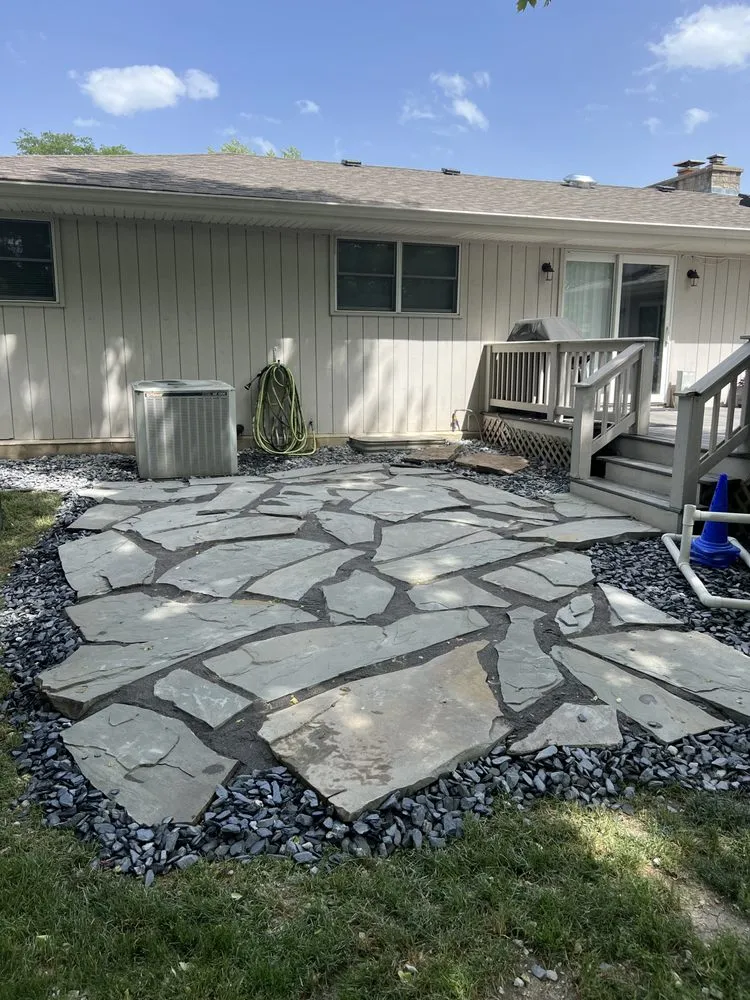 Expert garden landscaping for beautiful yards across Burr Ridge, IL - Brothers Landscaping