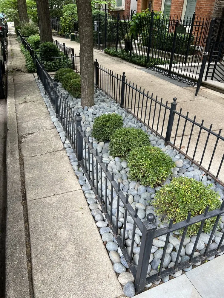 Custom yard cleanup service in Burr Ridge, IL by Brothers Landscaping