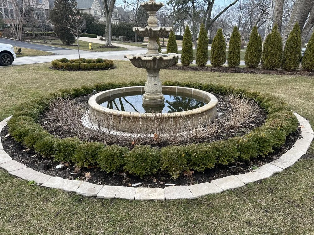 Custom lawn mowing service in Burr Ridge, IL by Brothers Landscaping