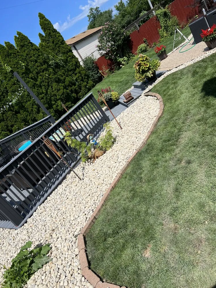 Local yard cleanup service in Burr Ridge, IL - Brothers Landscaping