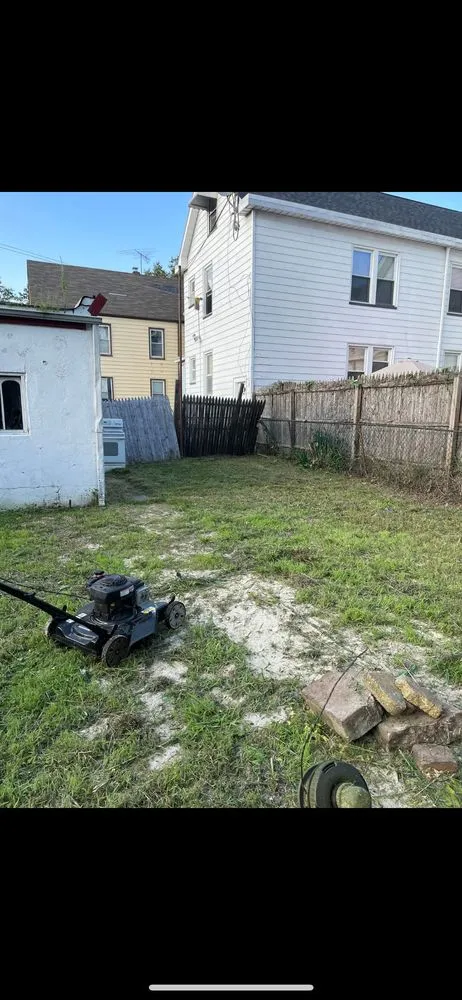 Affordable lawn care service in Edison, NJ - Brothers landscaping