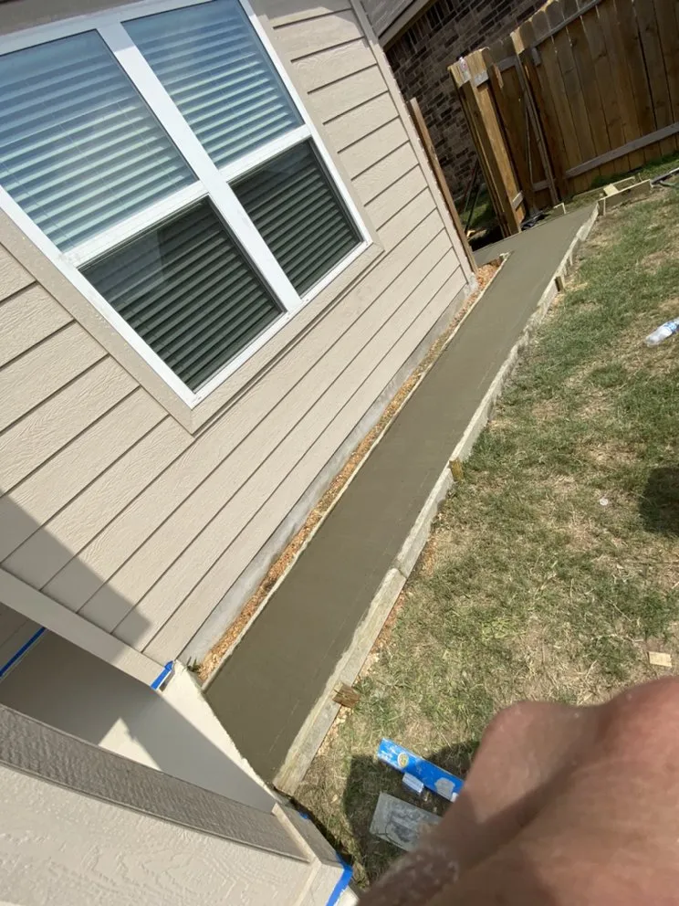 Top-rated outdoor landscaping for beautiful yards in San Antonio, TX by Brothers Landscaping