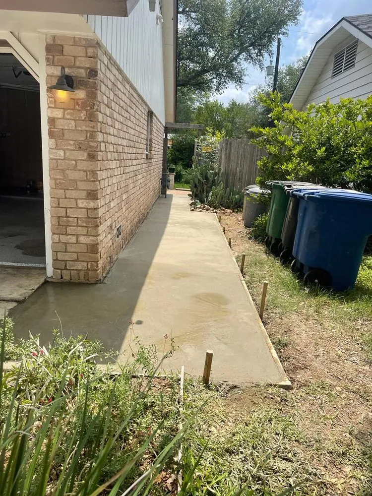 Custom landscaping services for residential properties in San Antonio, TX by Brothers Landscaping