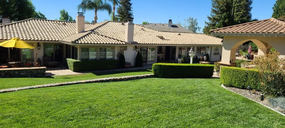 Custom garden landscaping experts serving Ontario, CA - Brother's Landscaping Services