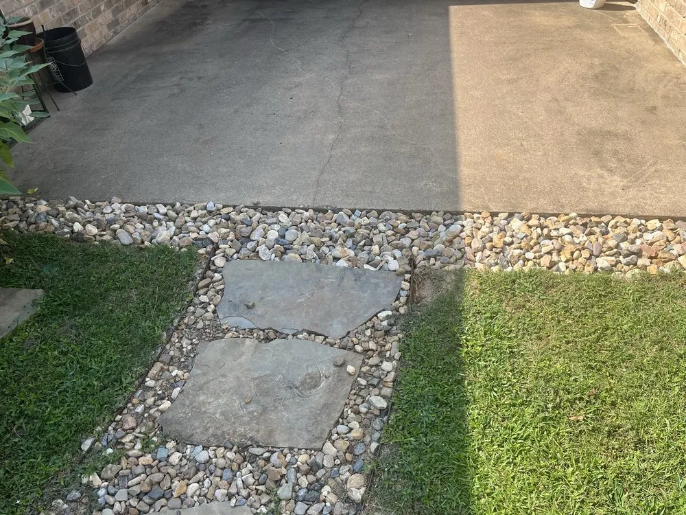 Reliable lawn care service experts serving Texarkana, TX - BROTHERS LANDSCAPING