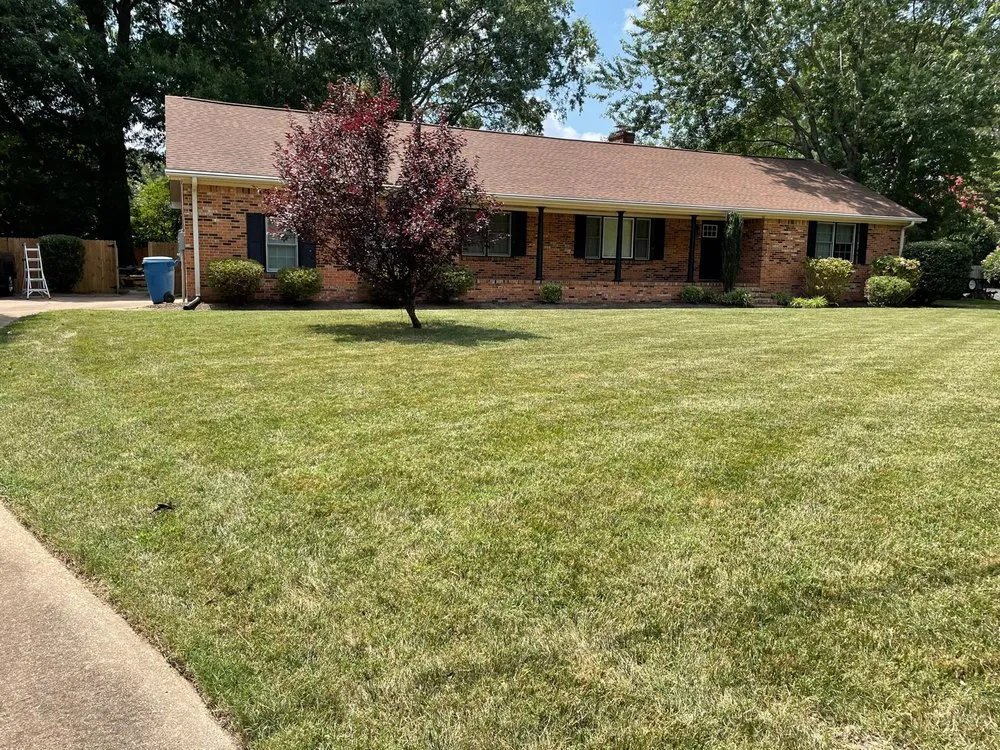 Local garden landscaping for homes in Virginia Beach, VA by Brothers Landscaping