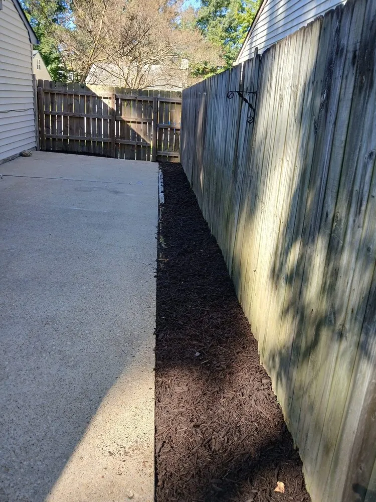 Top-rated yard cleanup service experts serving Virginia Beach, VA - Brothers Landscaping