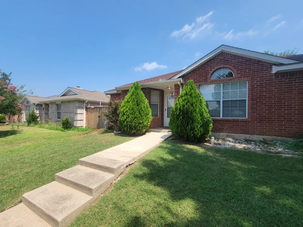 Reliable landscape installation for homes across Arlington, TX - Brothers Lawn Care