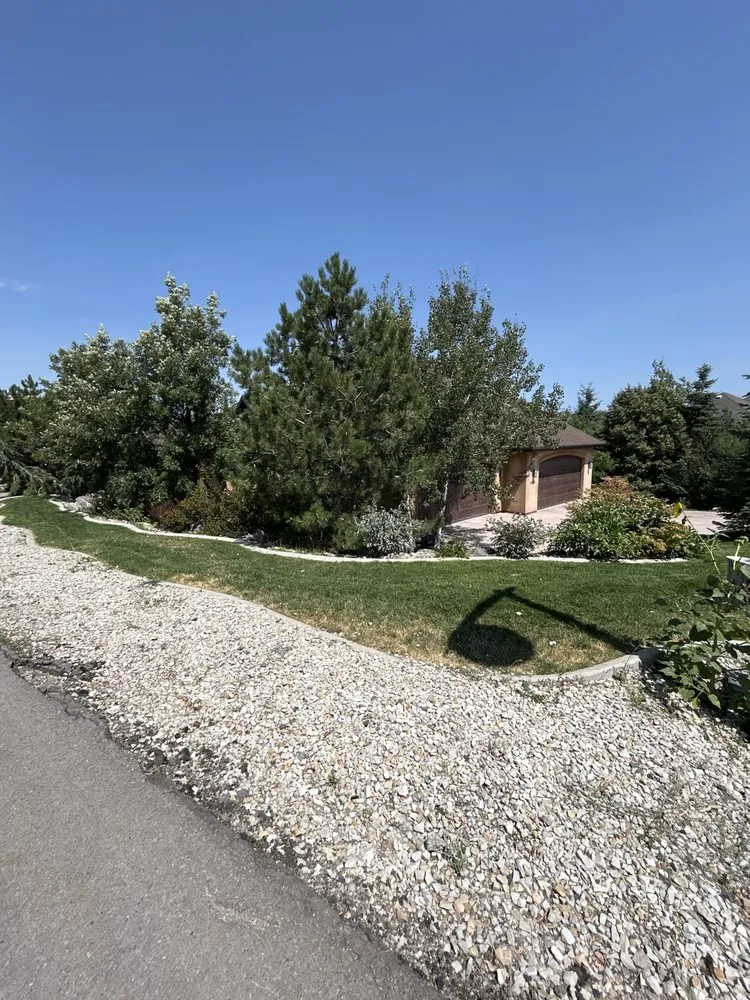 Expert garden landscaping near you in Draper, UT by Brothers Lawn Care