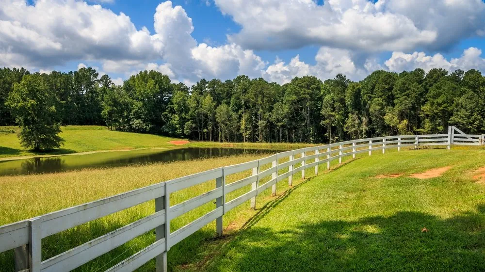 Top-rated garden landscaping in Goochland, VA - Brothers Lawn Care