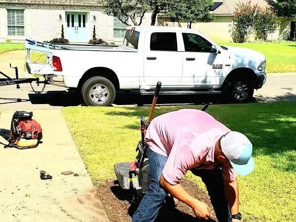 Expert lawn mowing service experts serving Waco, TX - Brothers Lawn Care