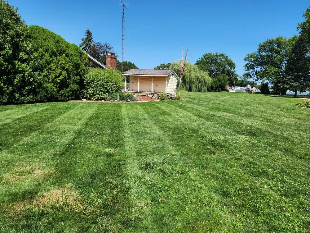 Custom outdoor landscaping experts serving Toledo, OH - Brothers Lawn Professionals