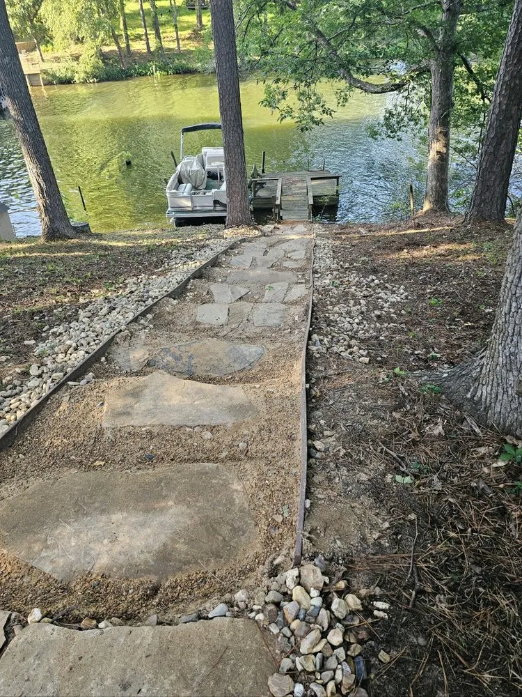 Affordable garden landscaping in Jacksonville, TX by Brother's Lawn Service