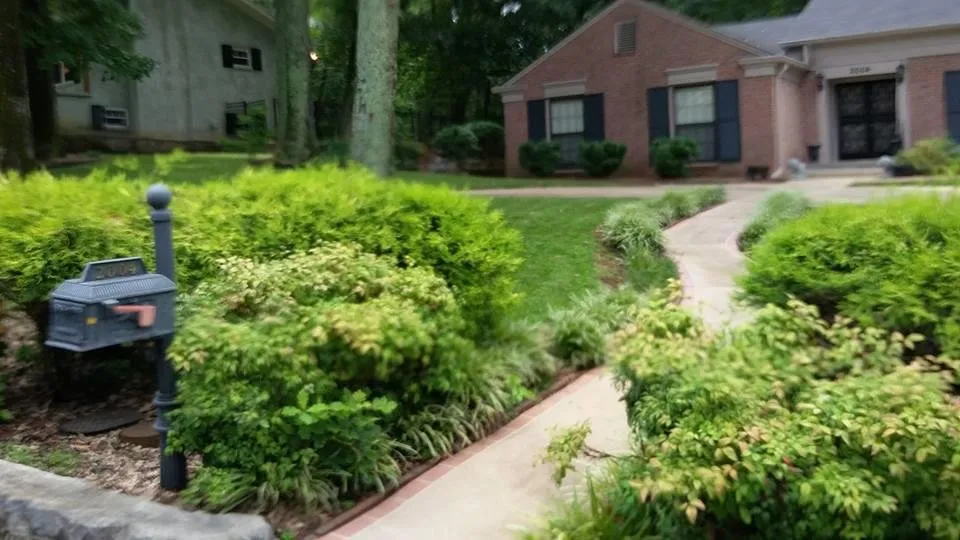 Custom landscape design in Huntsville, AL - Brothers Lawncare Services