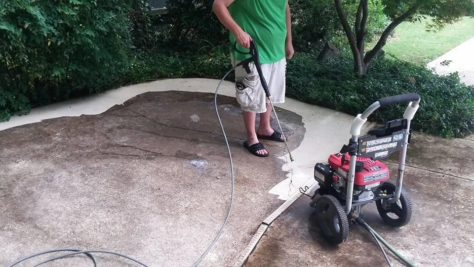 Local residential landscaping in Huntsville, AL by Brothers Lawncare Services