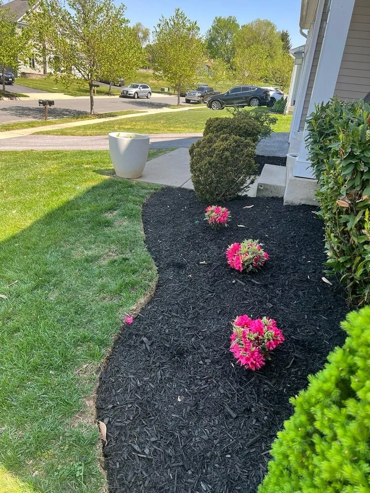 Custom garden landscaping in Baltimore, MD by Brothers Leiva Landscaping