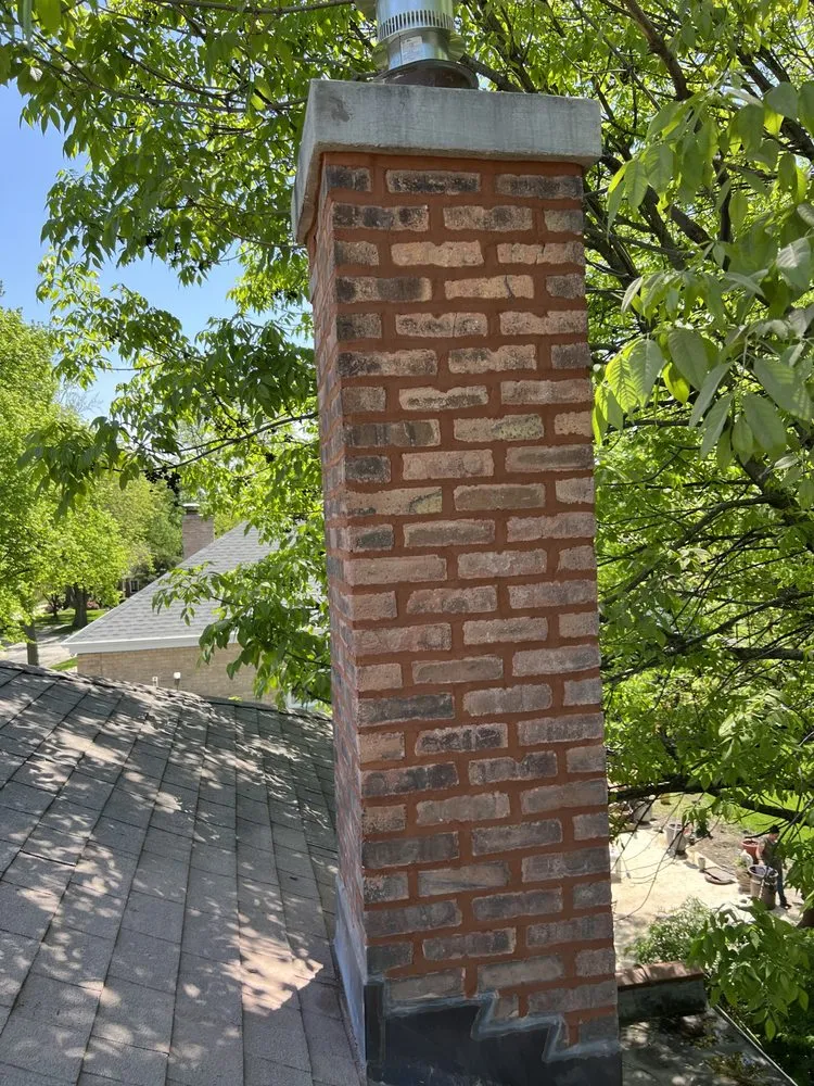 Custom lawn care service experts serving Sycamore, IL - Brothers Masonry & Landscaping