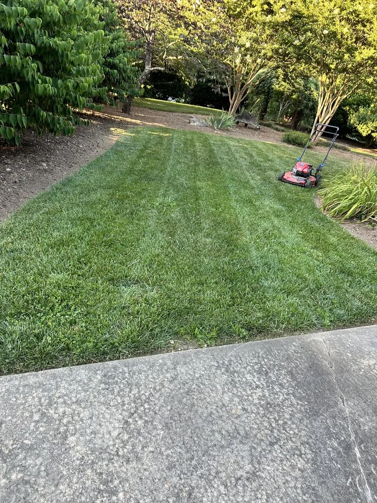 Top-rated garden landscaping with custom design across Asheville, NC - Brothers Multiservice