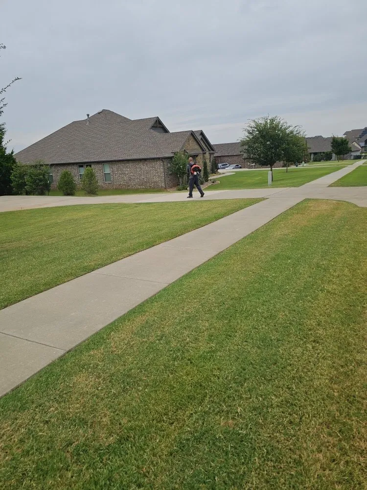 Trusted lawn care service near you in Norman, OK by Brothers Outdoor Services