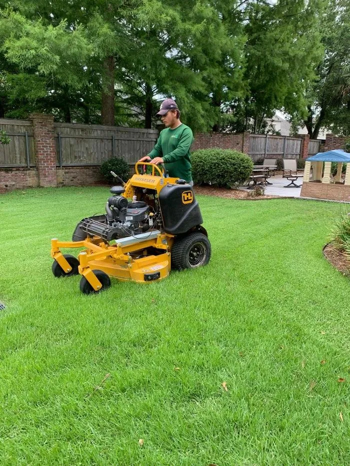 Local lawn mowing service experts serving Youngsville, LA - Brothers Services