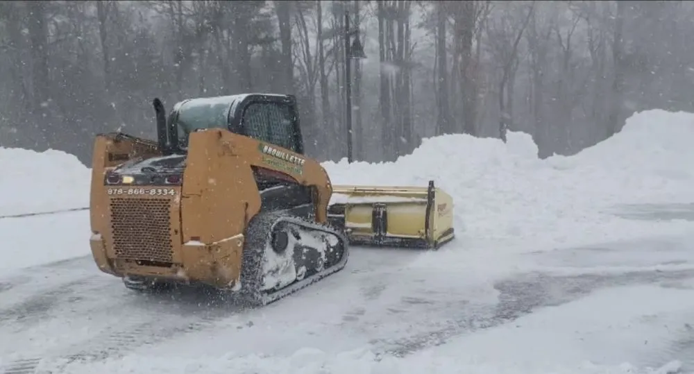 Top-rated yard cleanup service for outdoor upgrades across Dracut, MA - Brouillette Landscaping