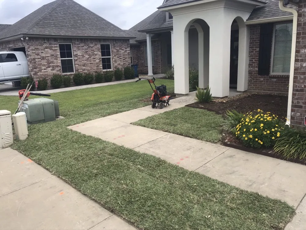 Affordable landscape design experts serving Broussard, LA - Broussard Lawn Care