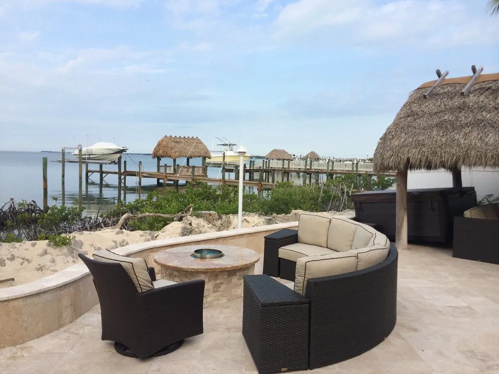 Custom garden landscaping in Coral Springs, FL - Broward Landscape