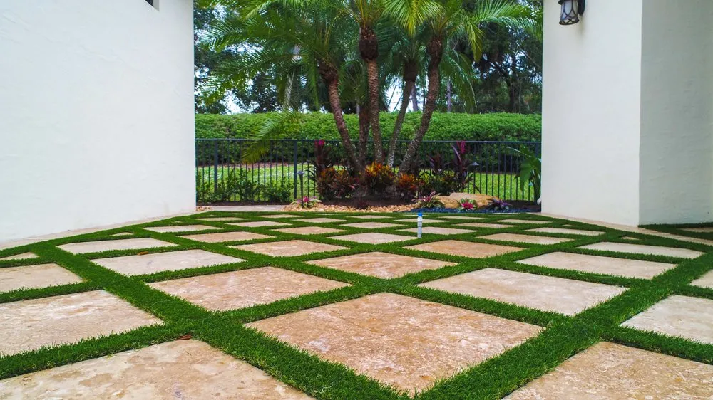 Reliable yard maintenance experts serving Coral Springs, FL - Broward Landscape