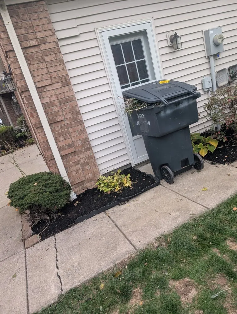 Affordable yard maintenance near you across Columbus, IN - Browder Landscaping & Tree Services