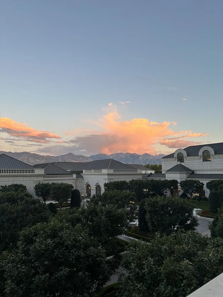 Top-rated landscape installation experts serving Salt Lake City, UT - Brown Bear Landscaping