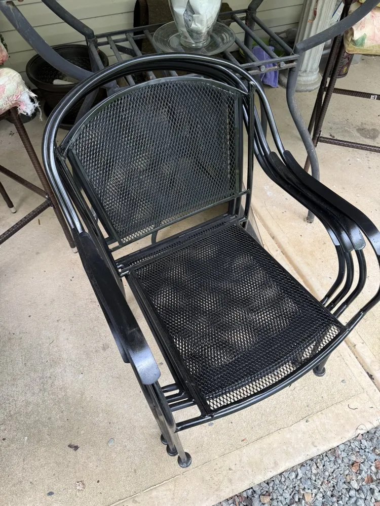 Custom yard maintenance in Charlotte, NC by Brown Landscaping