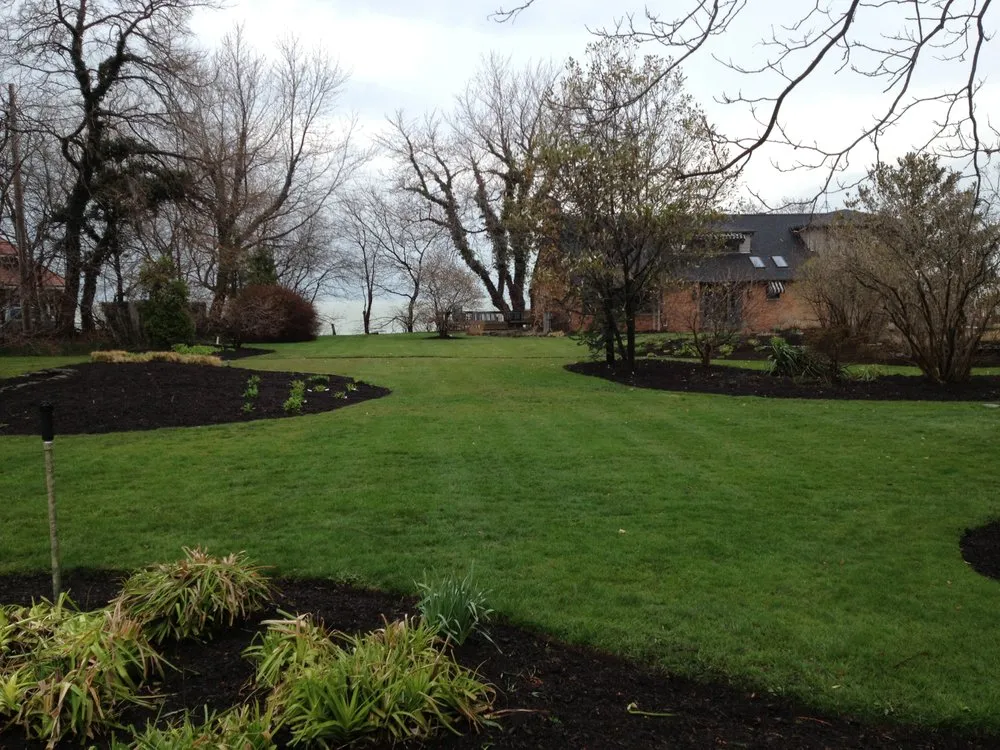 Affordable outdoor landscaping experts serving Richmond Hts, OH - Brown Landscaping