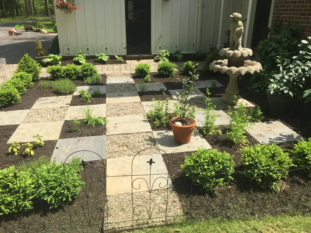 Top-rated lawn mowing service experts serving Richmond Hts, OH - Brown Landscaping