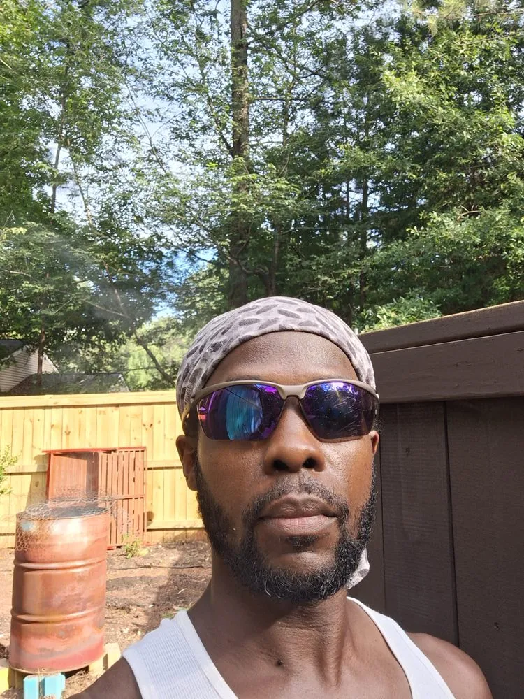 Top-rated yard cleanup service for residential properties across Lithonia, GA - Browne Hands Misilaneous Jobs