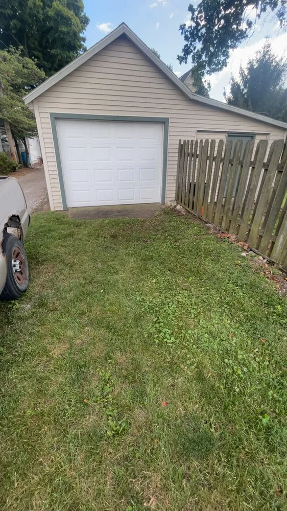 Expert landscaping services experts serving Ladoga, IN - Browning Lawn Services