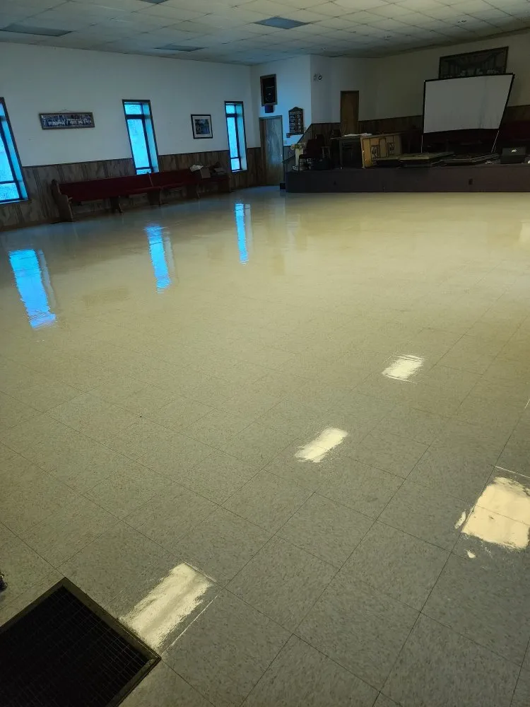 Expert yard cleanup service in Beckley, WV by Browns Cleaning Service