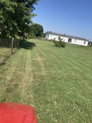 Browns Landscaping Logo