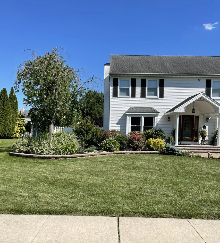 Local yard maintenance experts serving Mullica Hill, NJ - Brown’s Lawn Care & Property Maintenance
