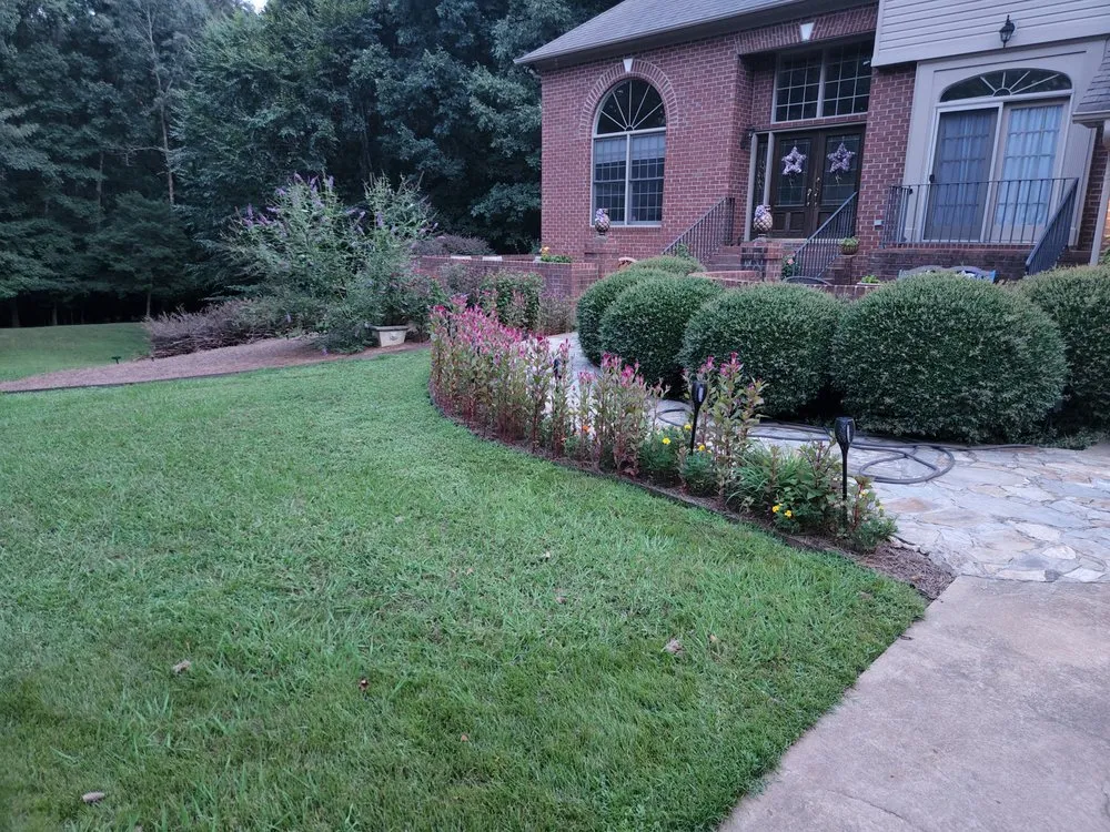 Expert lawn care service in Roebuck, SC - Browns Lawn Services