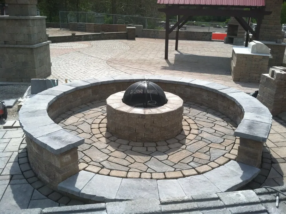 Professional yard cleanup service experts serving Munroe Falls, OH - B.R.'s Landscape Construction