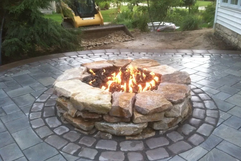 Expert lawn mowing service experts serving Munroe Falls, OH - B.R.'s Landscape Construction